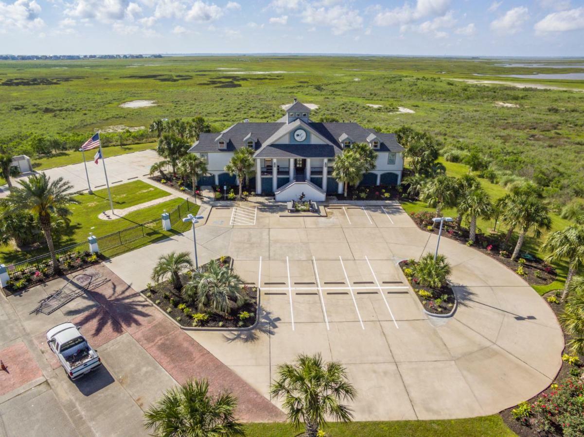 Hitchcock Harborwalk Lodge المظهر الخارجي الصورة